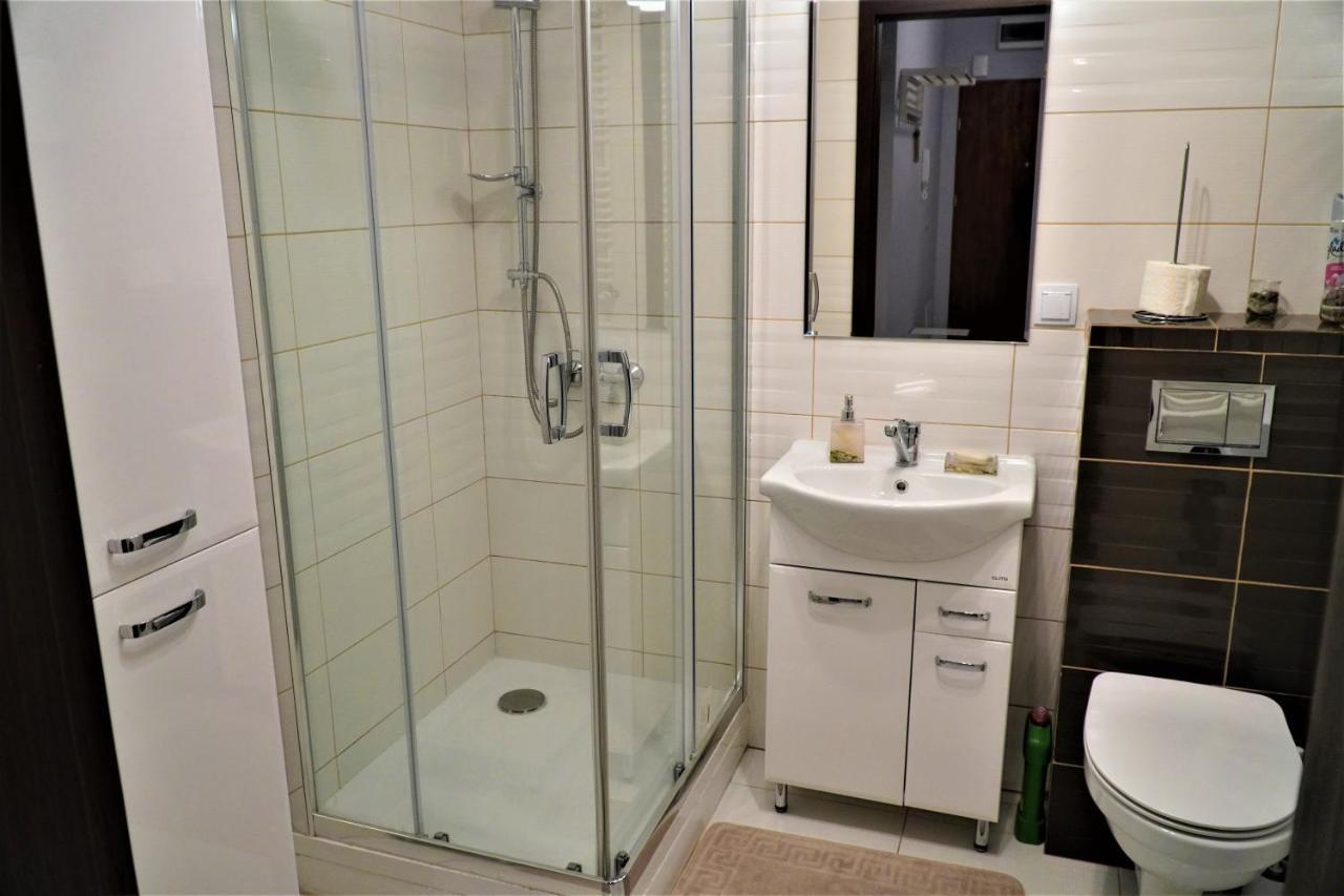 Apartamento Jedenastka Płock Exterior foto