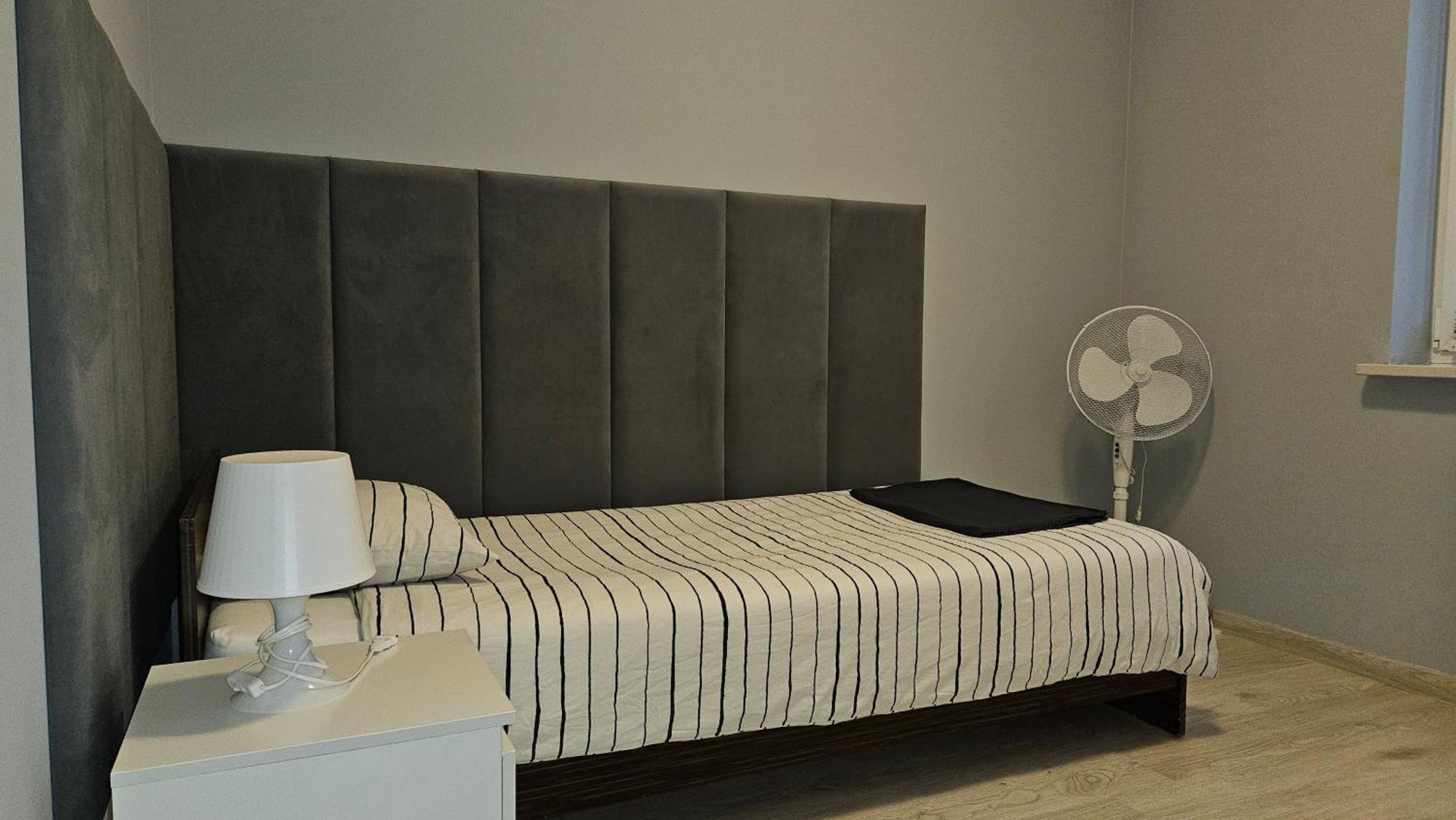 Apartamento Jedenastka Płock Exterior foto